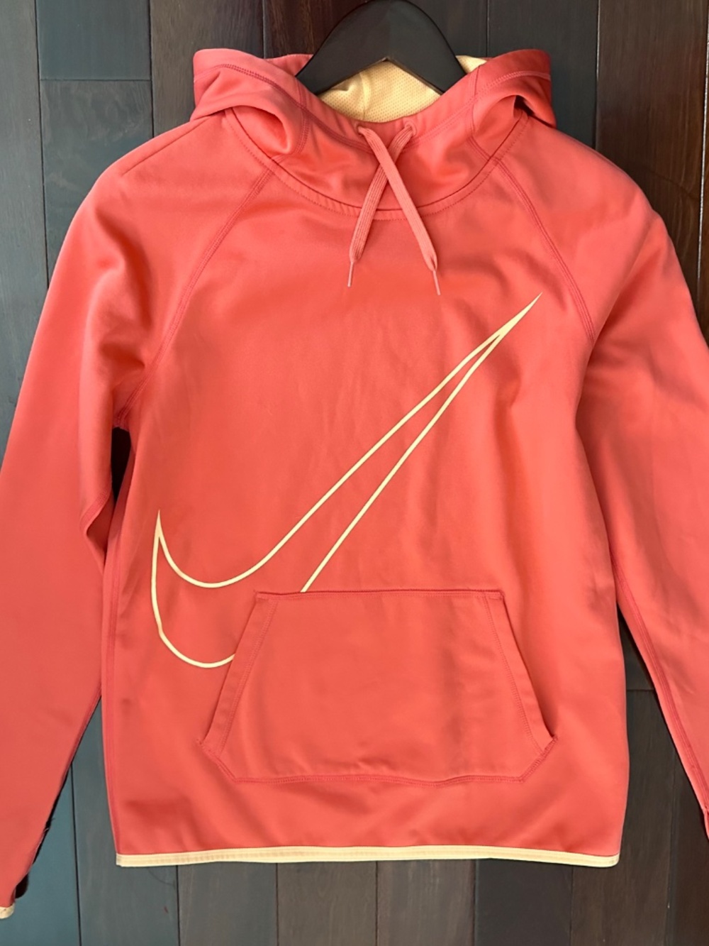 NIKE Dri-FIT Coral Orange Fleece Hoodie Sweatshirt Pockets Women's Size S/M